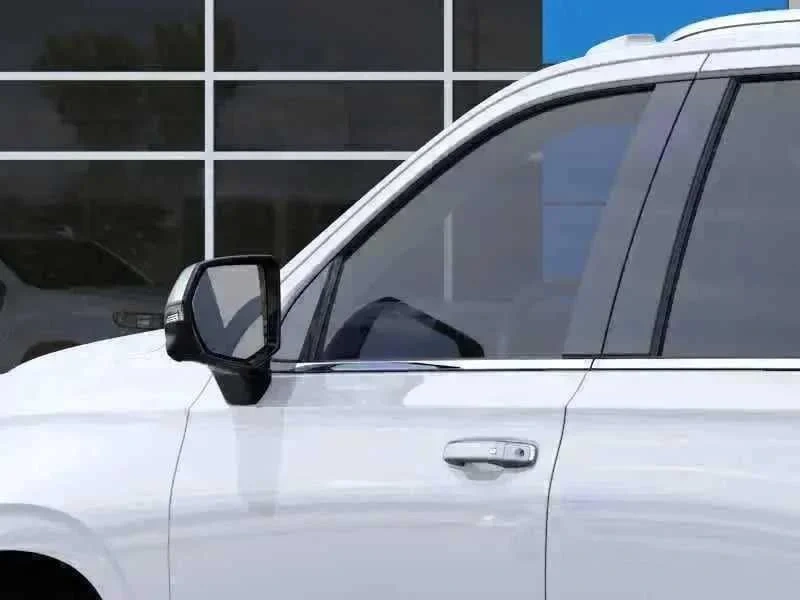 Thumbnail: 2026 Chevrolet Tahoe - 18