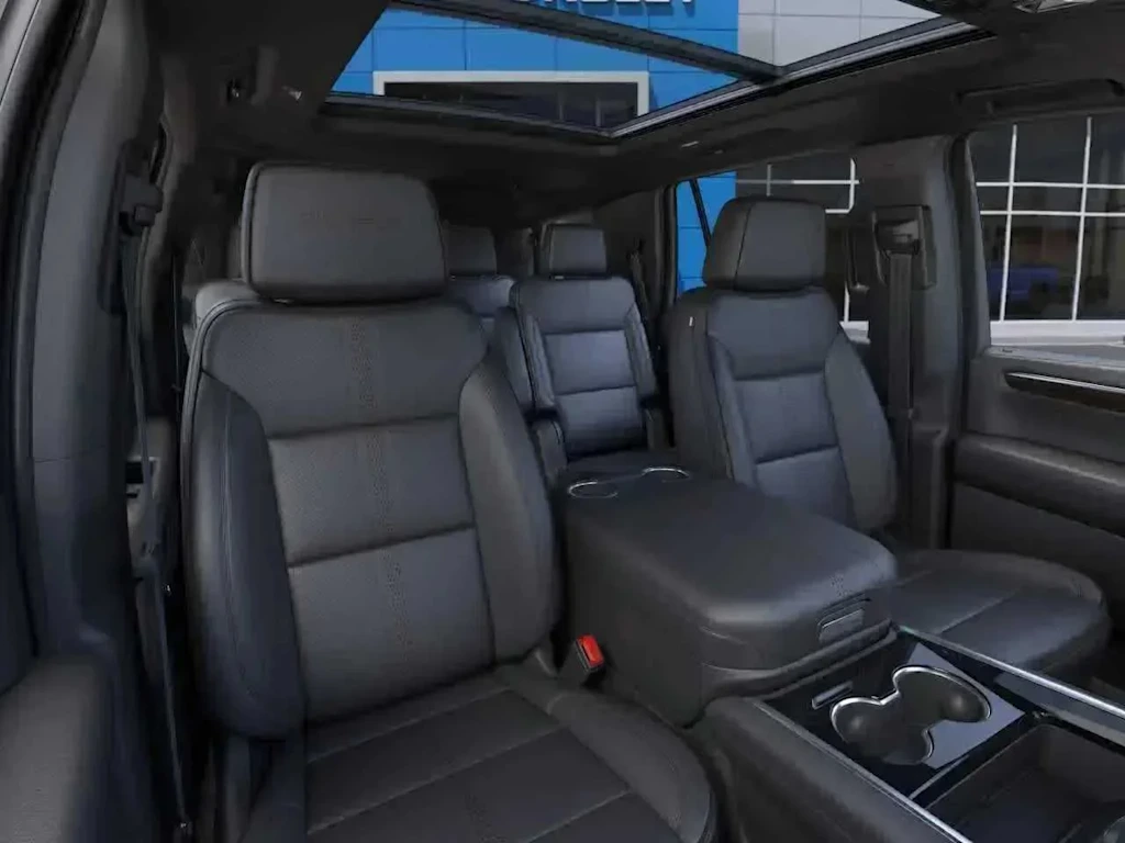 Thumbnail: 2026 Chevrolet Tahoe - 8