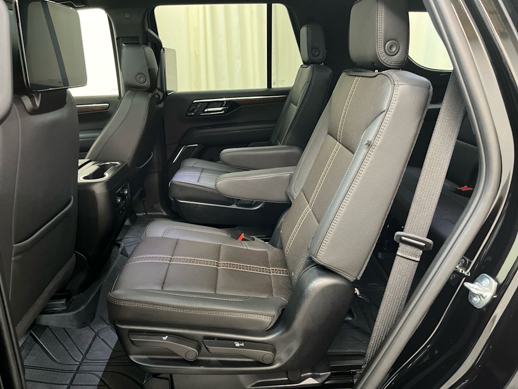 Thumbnail: 2025 Chevrolet Tahoe - 15