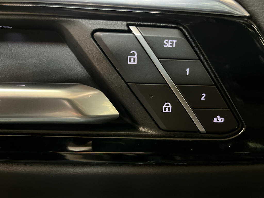 Thumbnail: 2025 Chevrolet Tahoe - 19