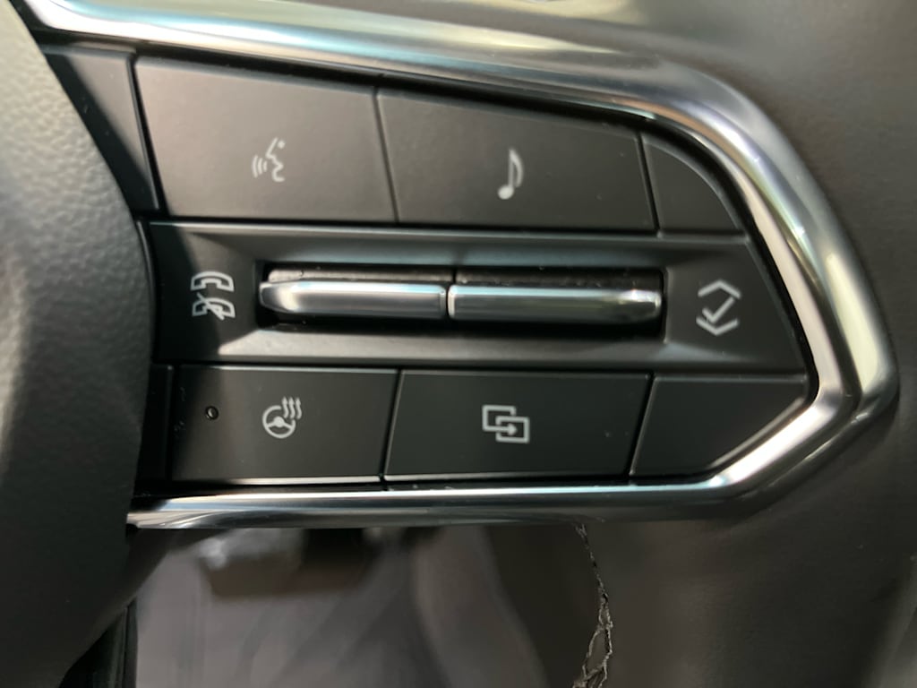 Thumbnail: 2025 Chevrolet Tahoe - 24