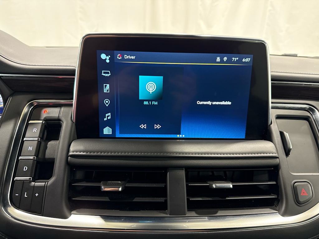 2023 Chevrolet Suburban LT - Photo 26