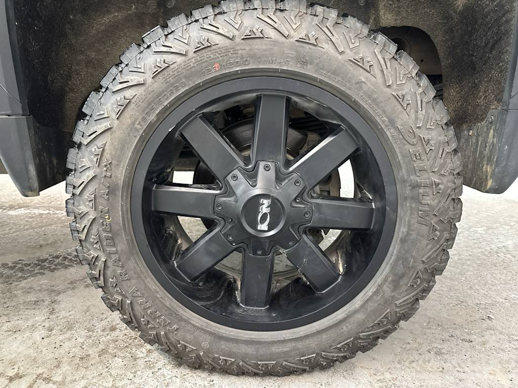 Thumbnail: 2024 GMC Sierra 2500 - 5