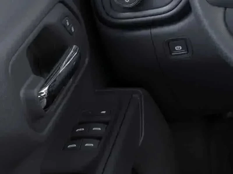 Thumbnail: 2026 GMC Sierra 3500 - 10