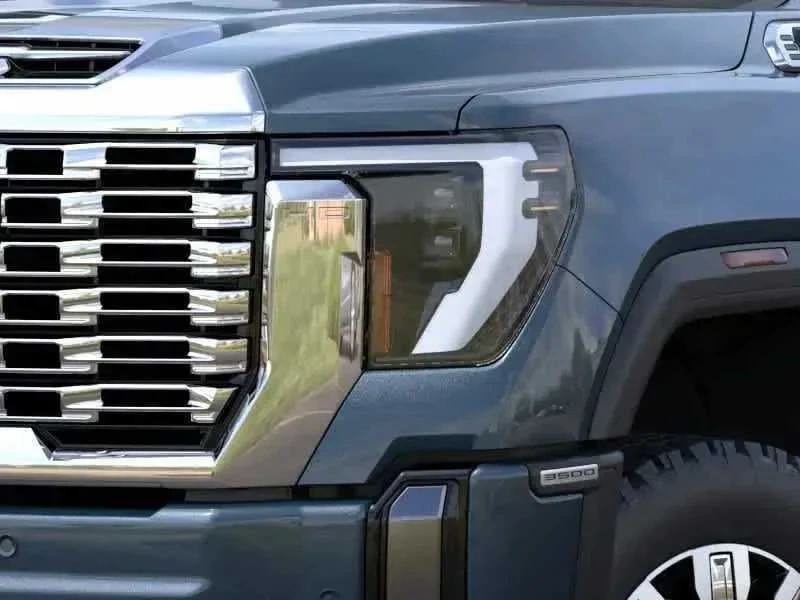 2026 GMC Sierra 3500HD Denali - Photo 17