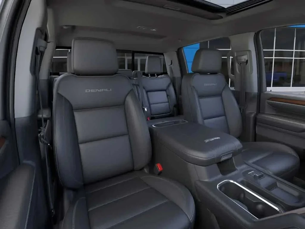 2026 GMC Sierra 3500HD Denali - Photo 7