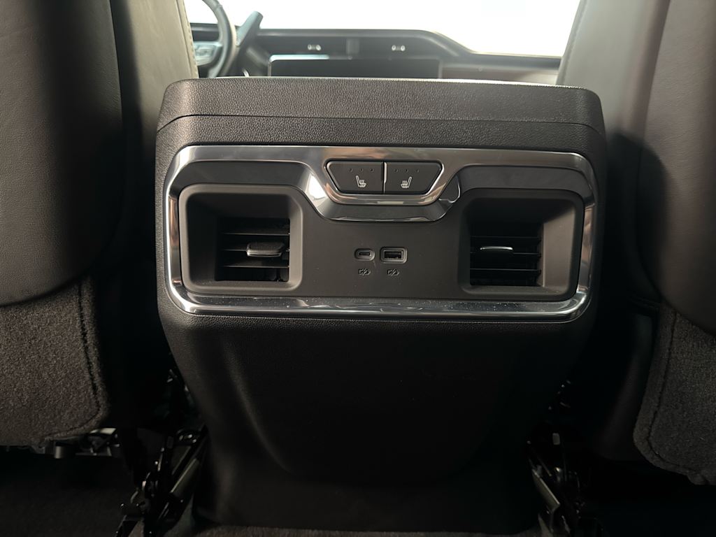 Thumbnail: 2025 GMC Sierra 2500 - 16