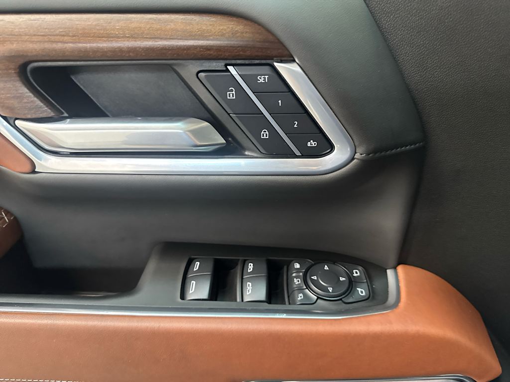 Thumbnail: 2025 GMC Sierra 2500 - 17