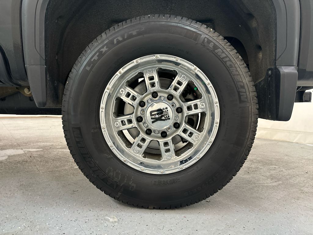 2024 GMC Sierra 2500 SLE 14