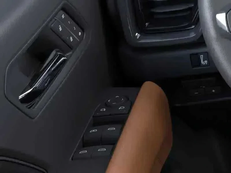 Thumbnail: 2026 GMC Canyon - 23