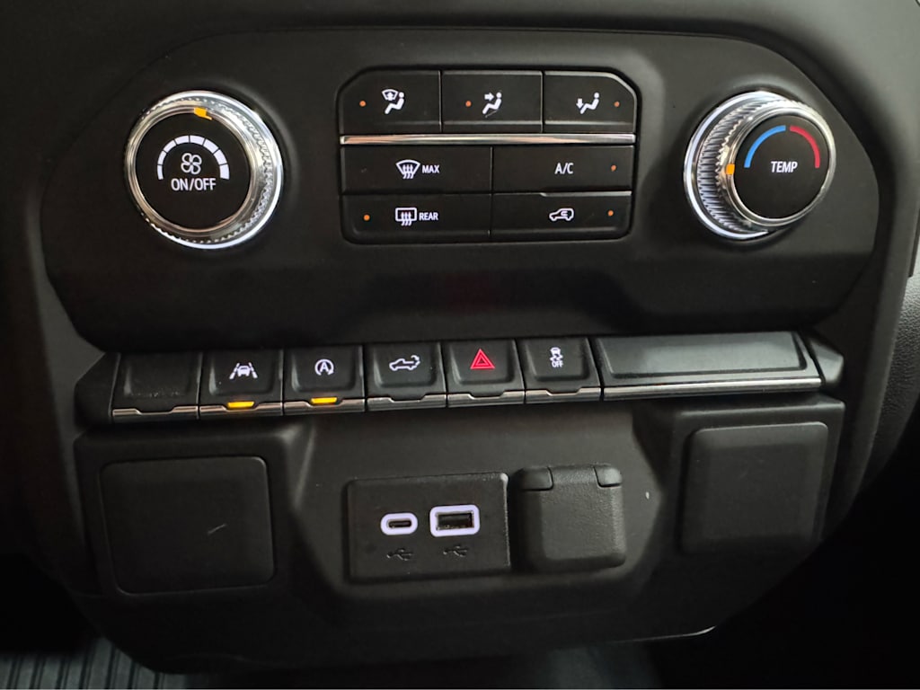 Thumbnail: 2024 GMC Sierra 1500 - 24