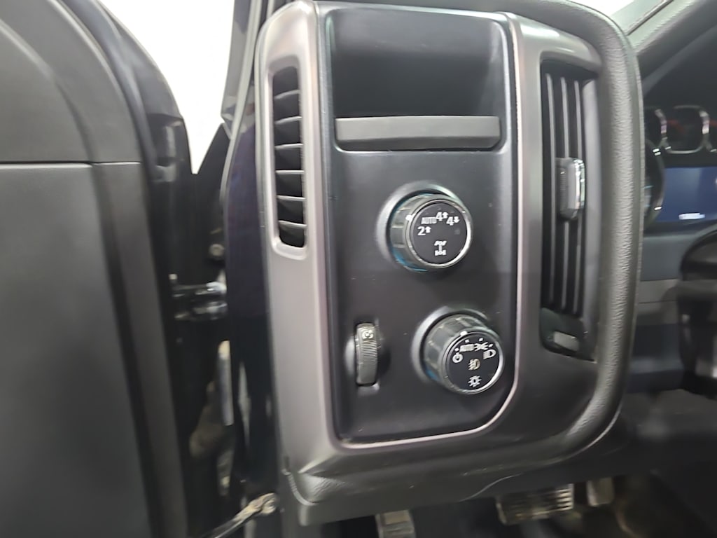 Thumbnail: 2017 GMC Sierra 1500 - 17