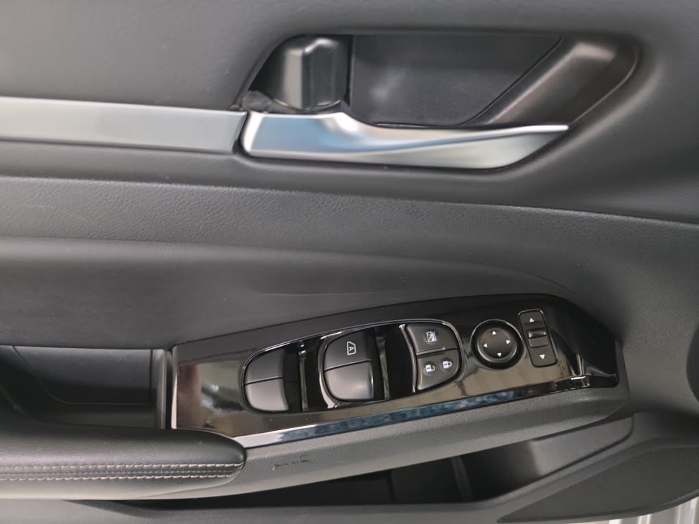 Thumbnail: 2023 Nissan Altima - 20