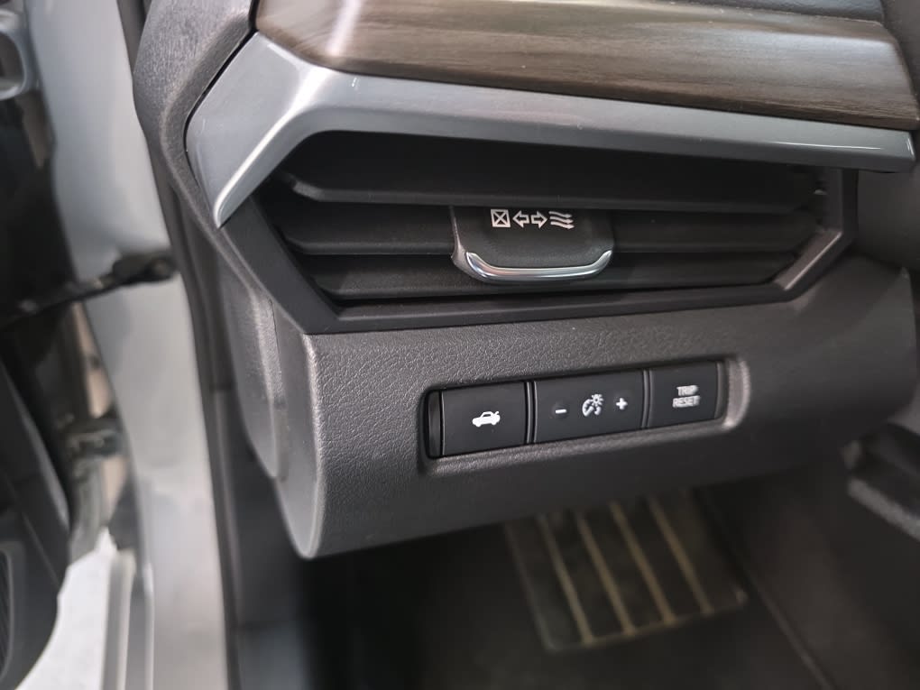 Thumbnail: 2023 Nissan Altima - 21