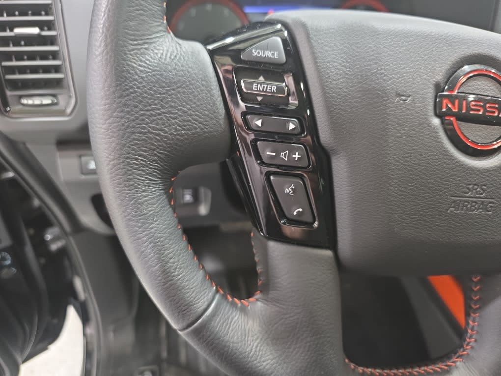 Thumbnail: 2023 Nissan Frontier - 21