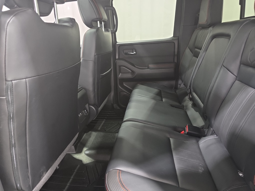 Thumbnail: 2023 Nissan Frontier - 9