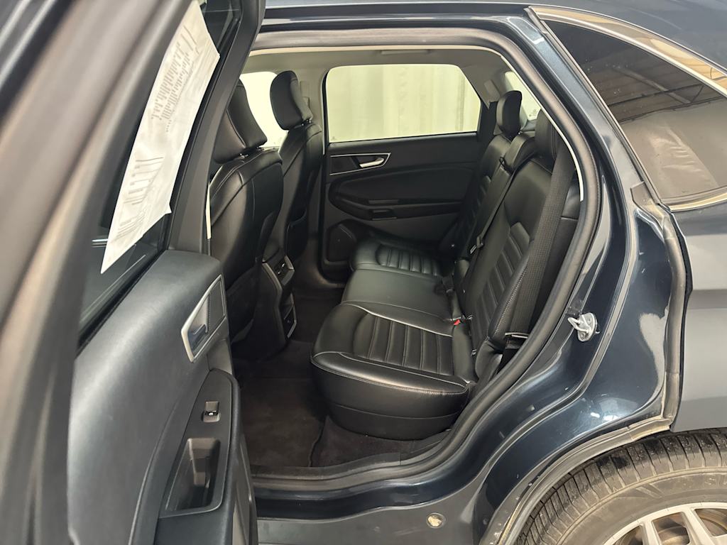 Thumbnail: 2023 Ford Edge - 7