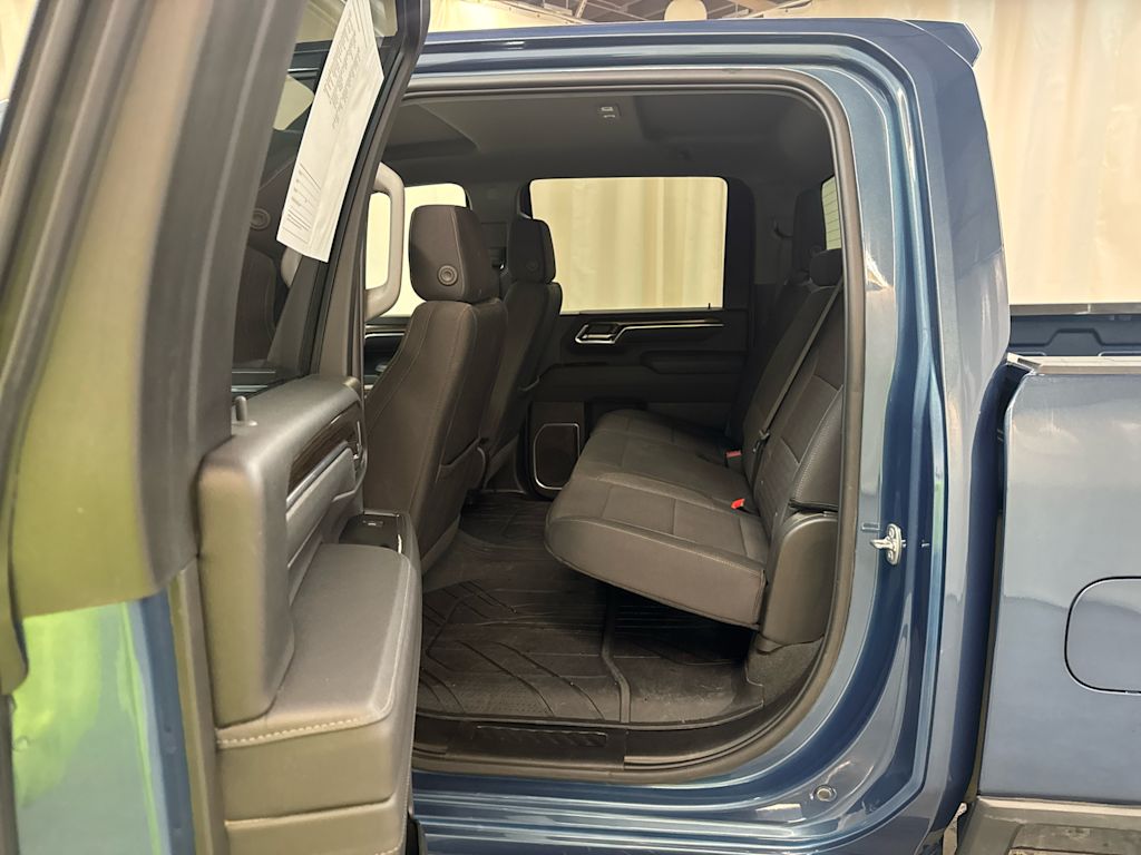 Thumbnail: 2025 Chevrolet Silverado 2500 - 9