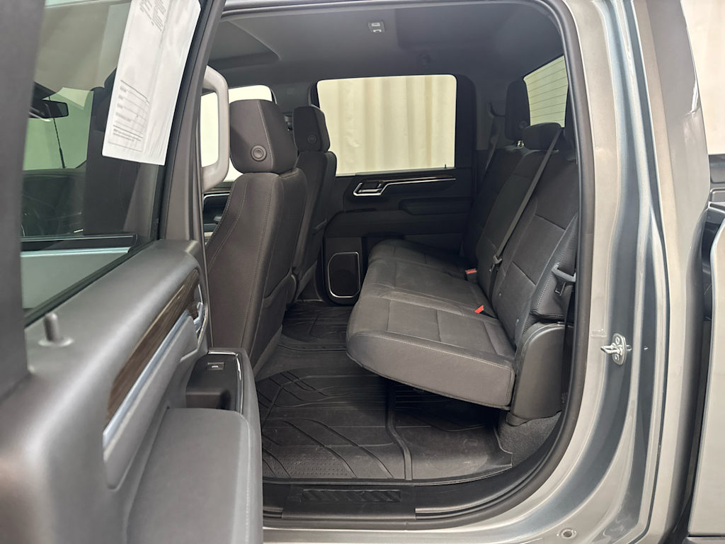 Thumbnail: 2025 Chevrolet Silverado 2500 - 8