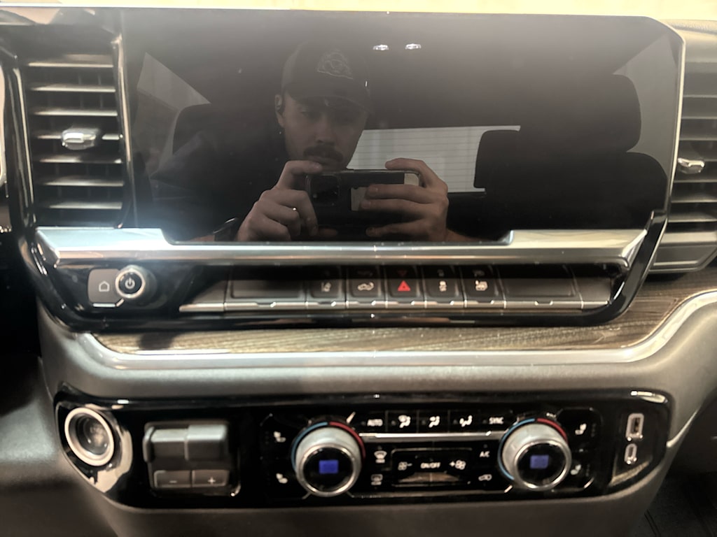 Thumbnail: 2025 Chevrolet Silverado 2500 - 9