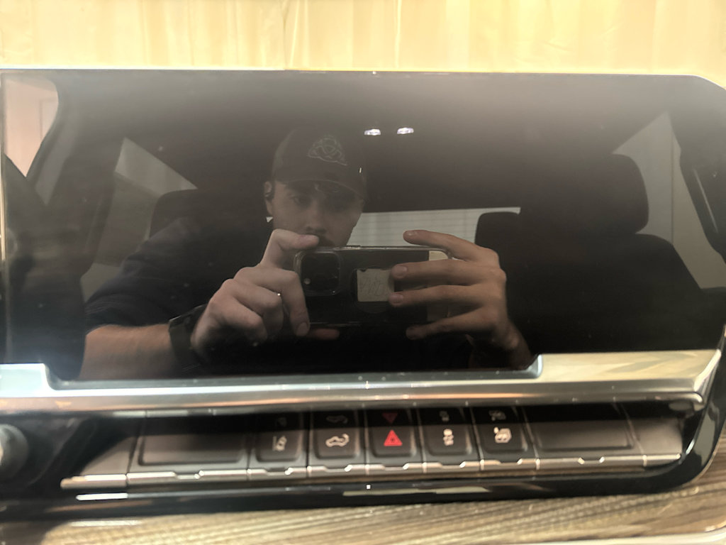 Thumbnail: 2025 Chevrolet Silverado 2500 - 21