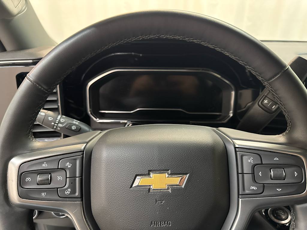 Thumbnail: 2025 Chevrolet Silverado 2500 - 19