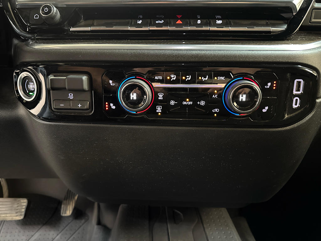 Thumbnail: 2025 Chevrolet Silverado 2500 - 26