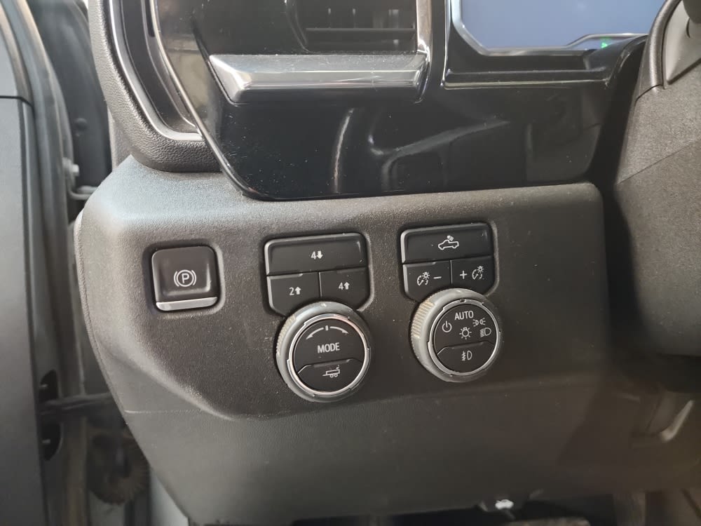Thumbnail: 2024 Chevrolet Silverado 2500 - 16