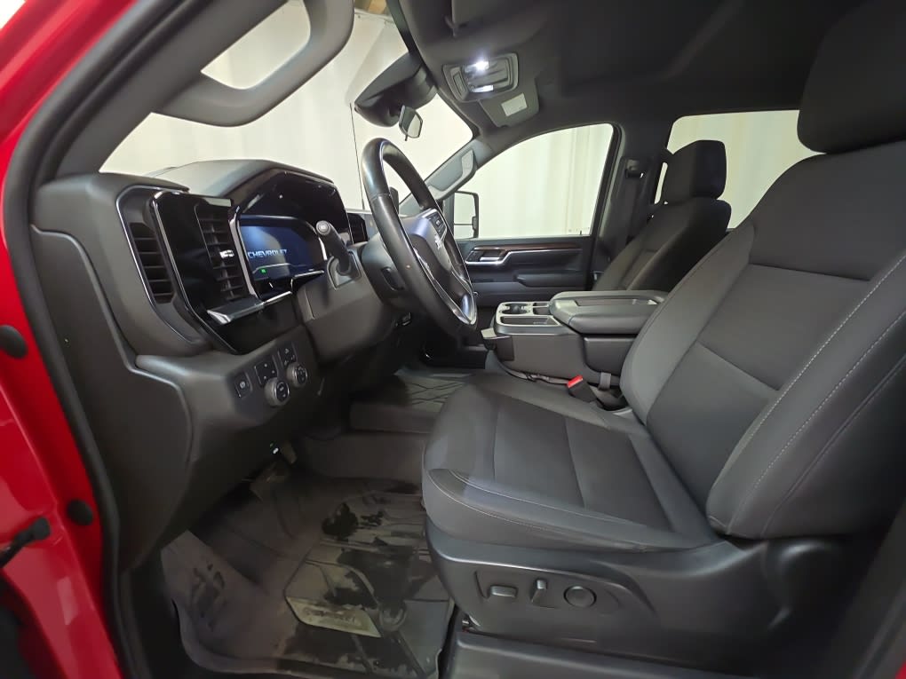 Thumbnail: 2024 Chevrolet Silverado 2500 - 6