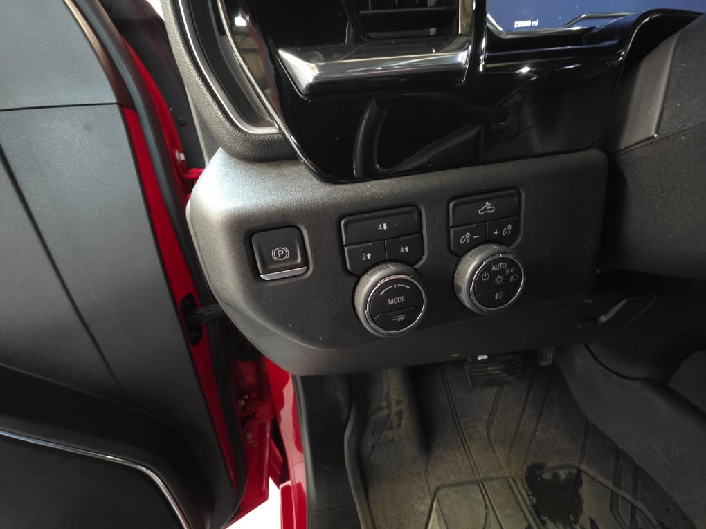 Thumbnail: 2024 Chevrolet Silverado 2500 - 21