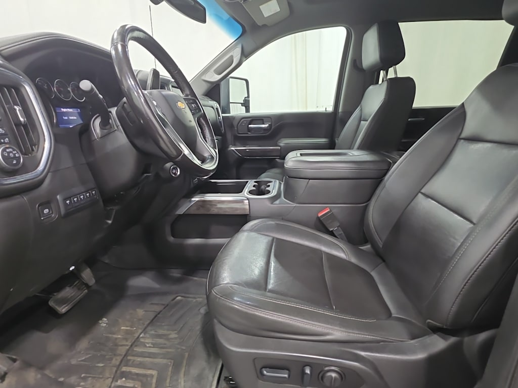 Thumbnail: 2022 Chevrolet Silverado 3500 - 7