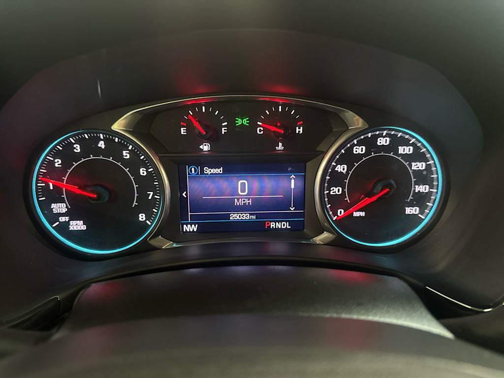 Thumbnail: 2022 Chevrolet Equinox - 23