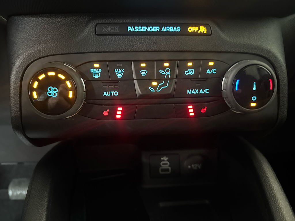 Thumbnail: 2023 Ford Bronco Sport - 27