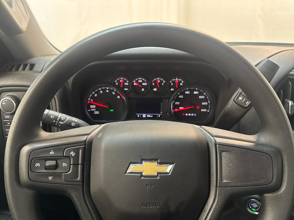 Thumbnail: 2025 Chevrolet Silverado 1500 - 21