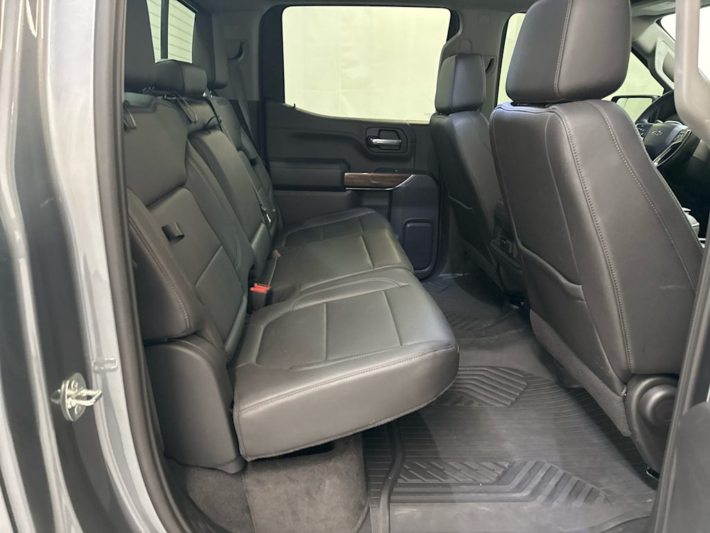 Thumbnail: 2021 Chevrolet Silverado 1500 - 19
