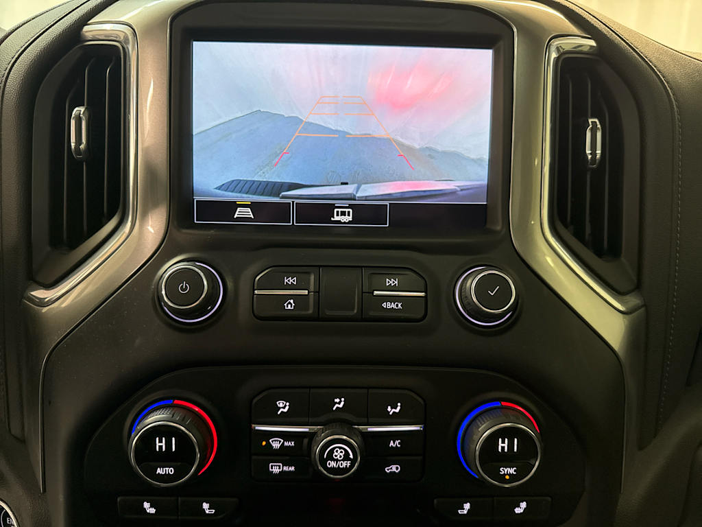 Thumbnail: 2021 Chevrolet Silverado 1500 - 24