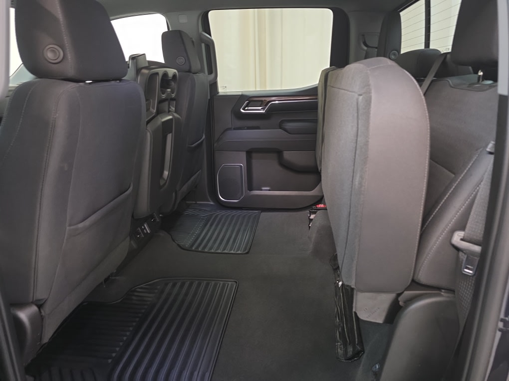 Thumbnail: 2023 Chevrolet Silverado 1500 - 16