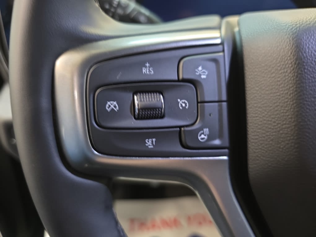 Thumbnail: 2023 Chevrolet Silverado 1500 - 21