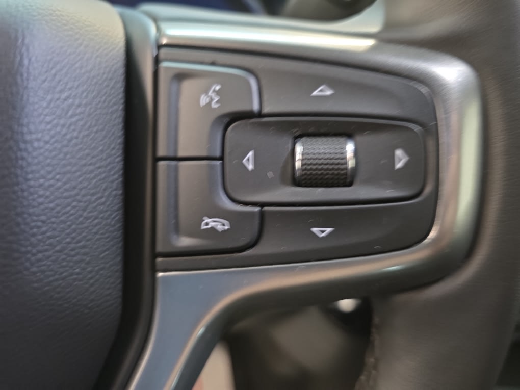 Thumbnail: 2023 Chevrolet Silverado 1500 - 22