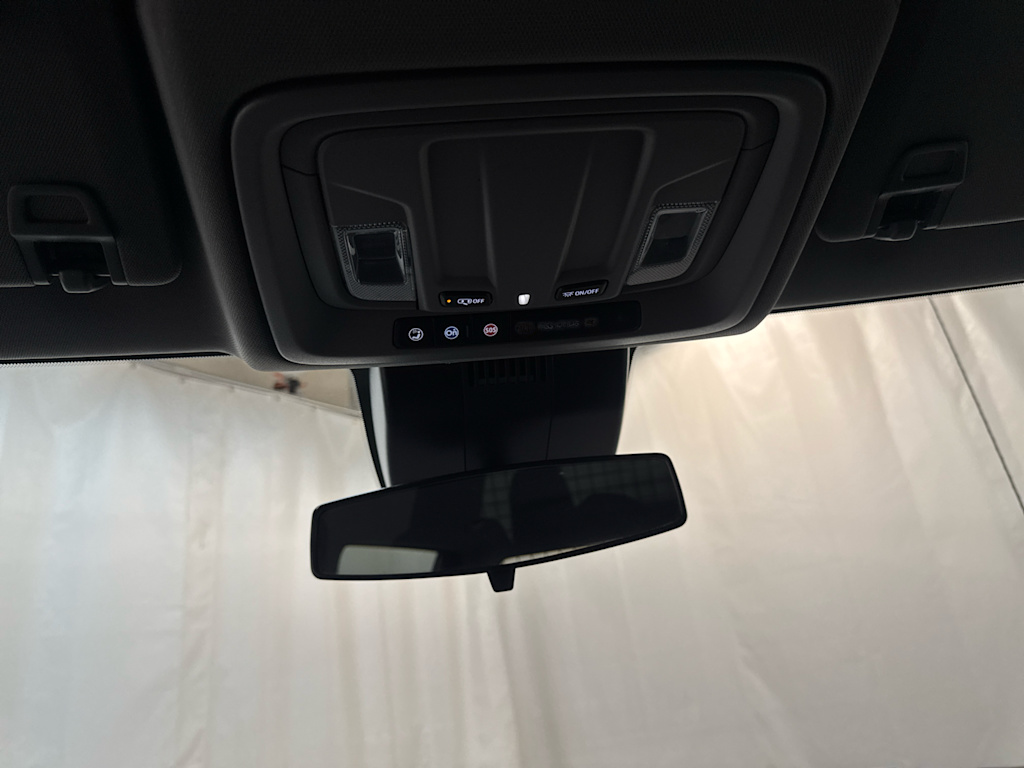 Thumbnail: 2024 Chevrolet Silverado 1500 - 21