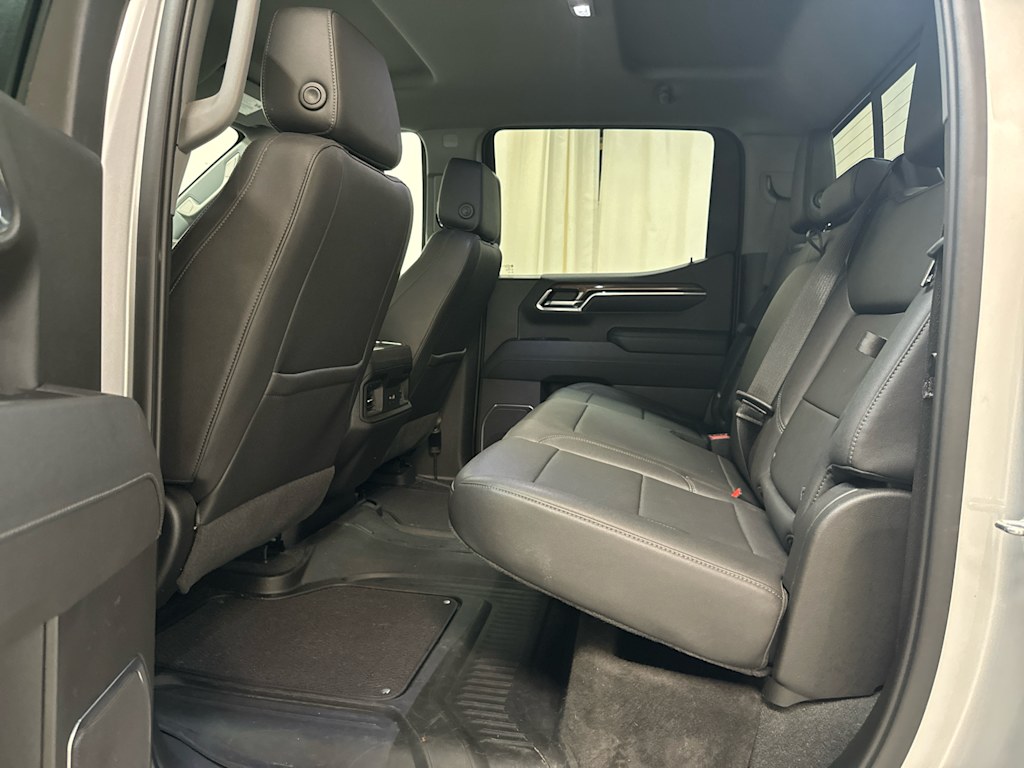 Image 10 of 2022 Chevrolet Silverado 1500