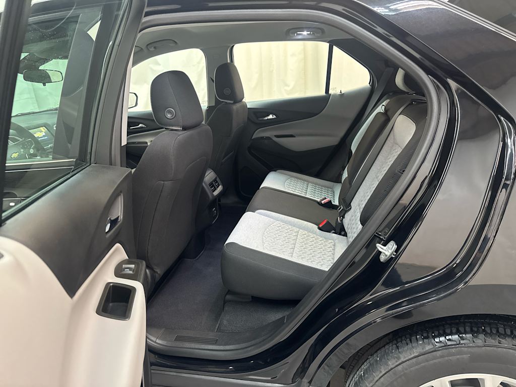 Thumbnail: 2024 Chevrolet Equinox - 9