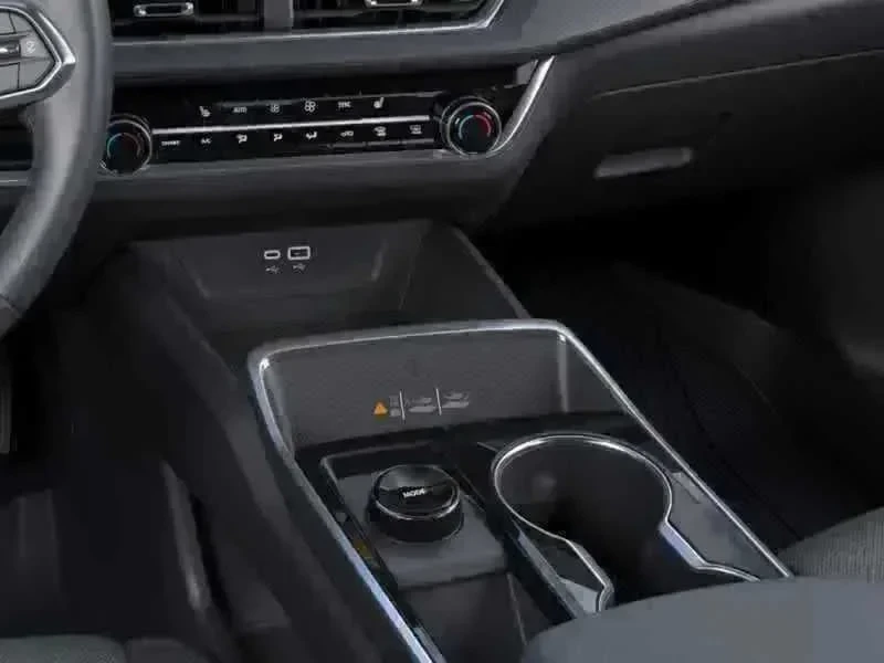 Thumbnail: 2026 Chevrolet Equinox - 17