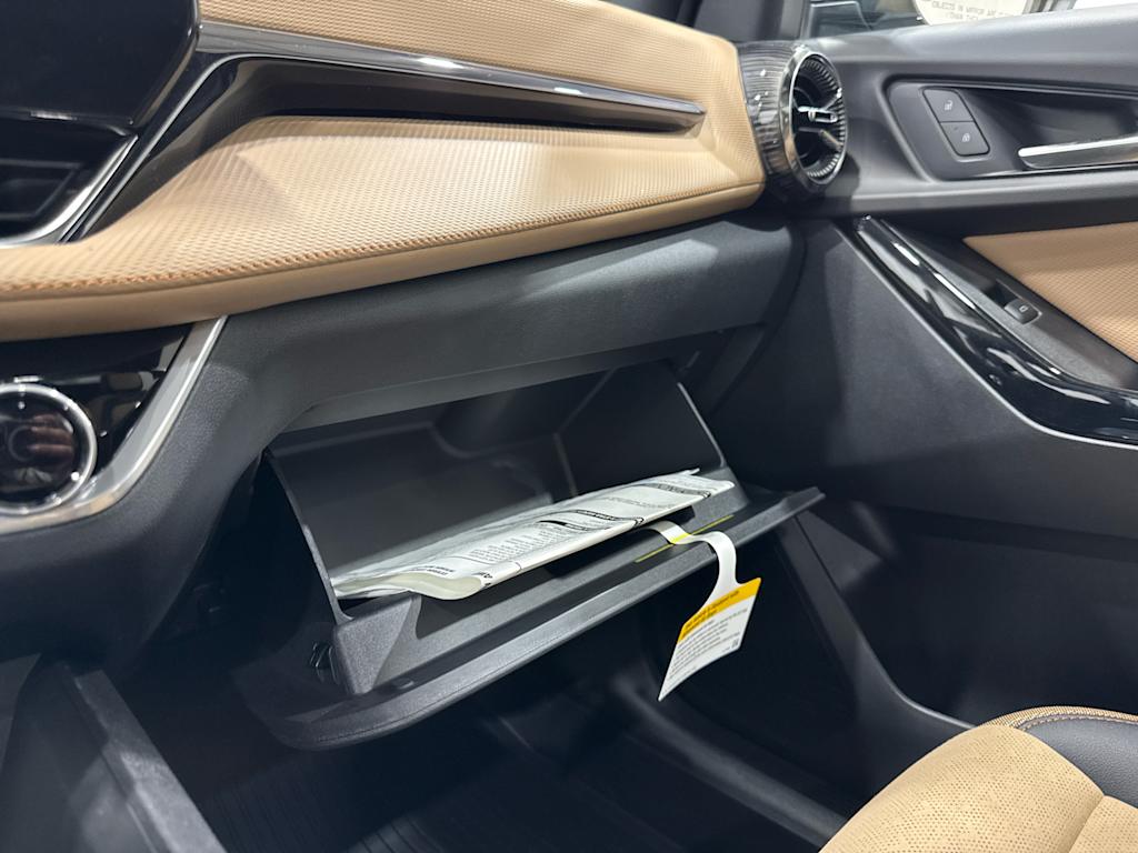 Thumbnail: 2026 Chevrolet Equinox - 21
