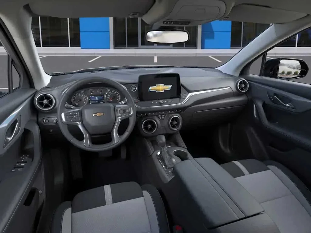 Thumbnail: 2026 Chevrolet Blazer - 2
