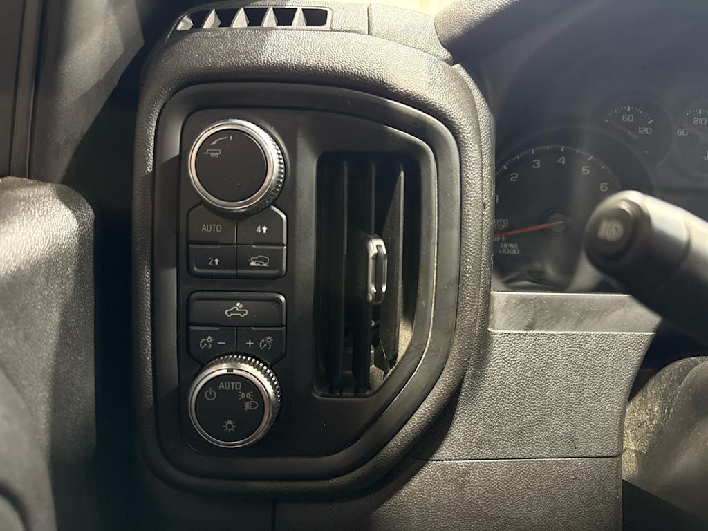 Thumbnail: 2025 GMC Sierra 1500 - 19