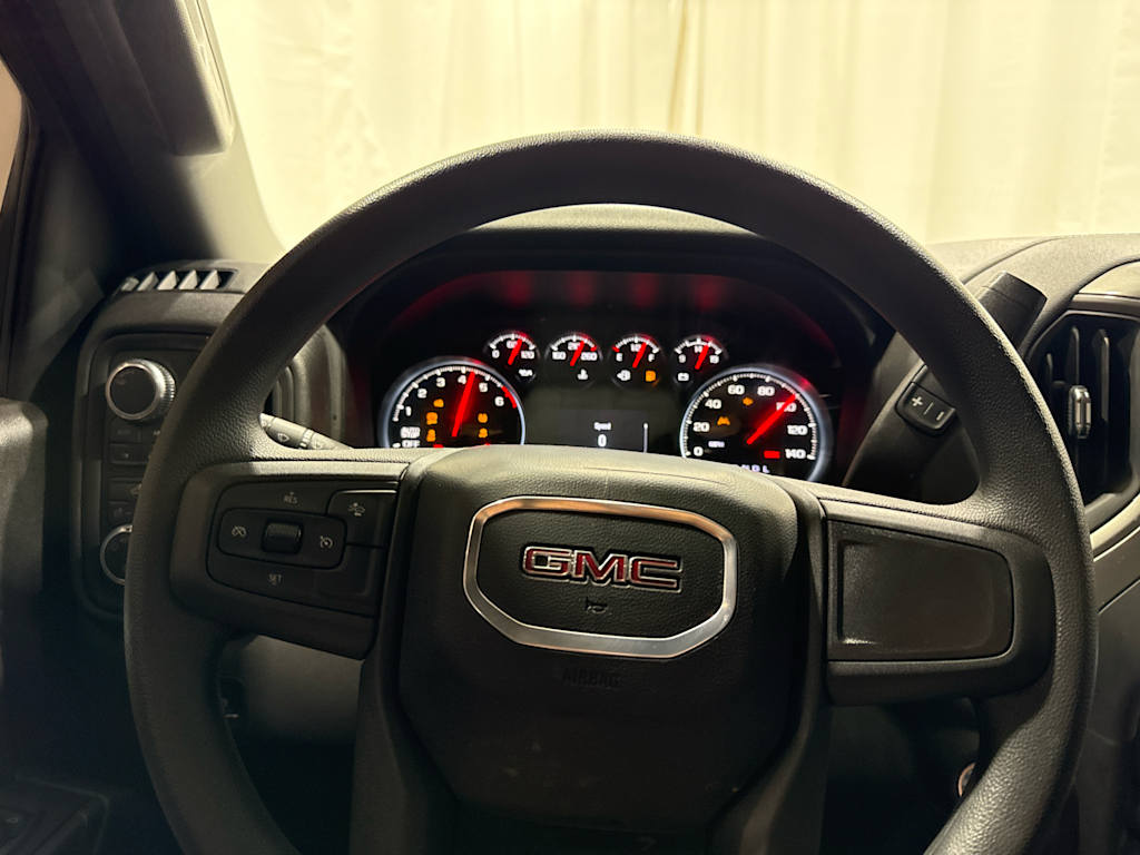 Thumbnail: 2025 GMC Sierra 1500 - 2