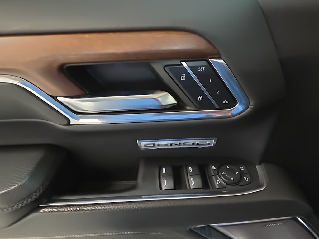 Thumbnail: 2023 GMC Sierra 1500 - 18