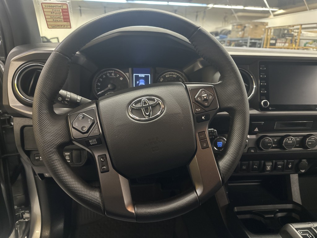Thumbnail: 2023 Toyota Tacoma - 22