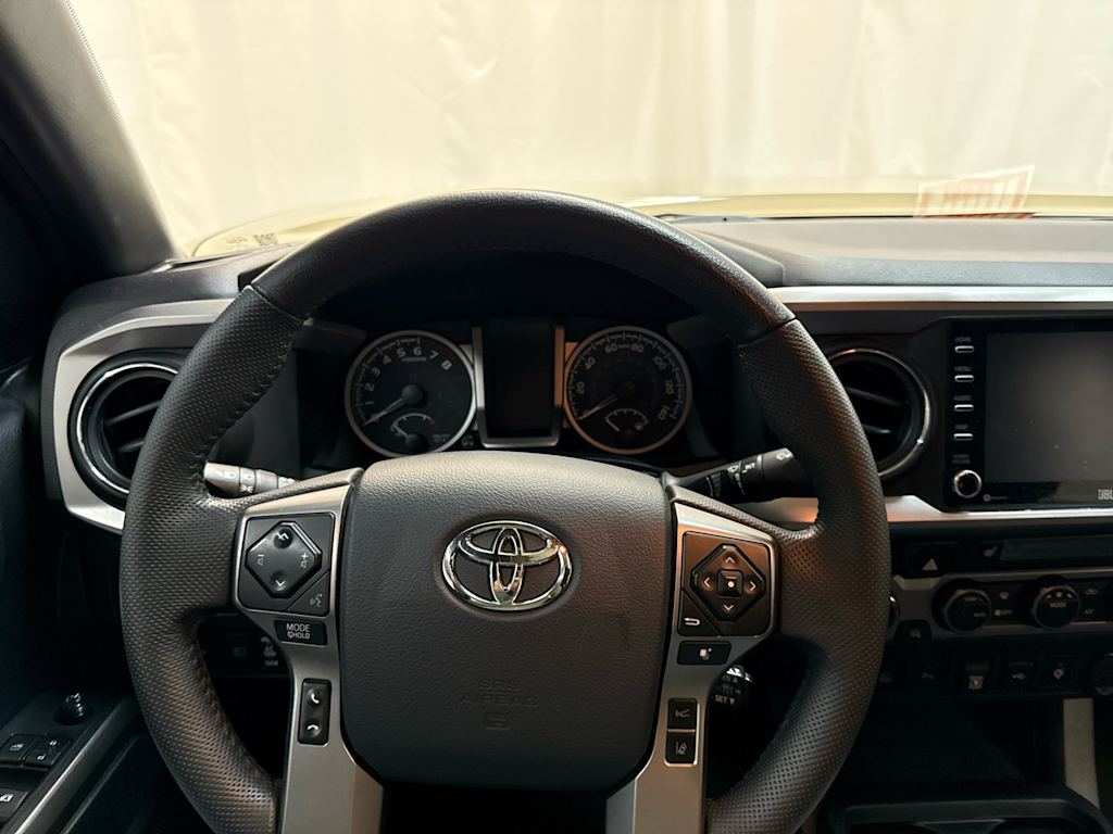Thumbnail: 2020 Toyota Tacoma - 2